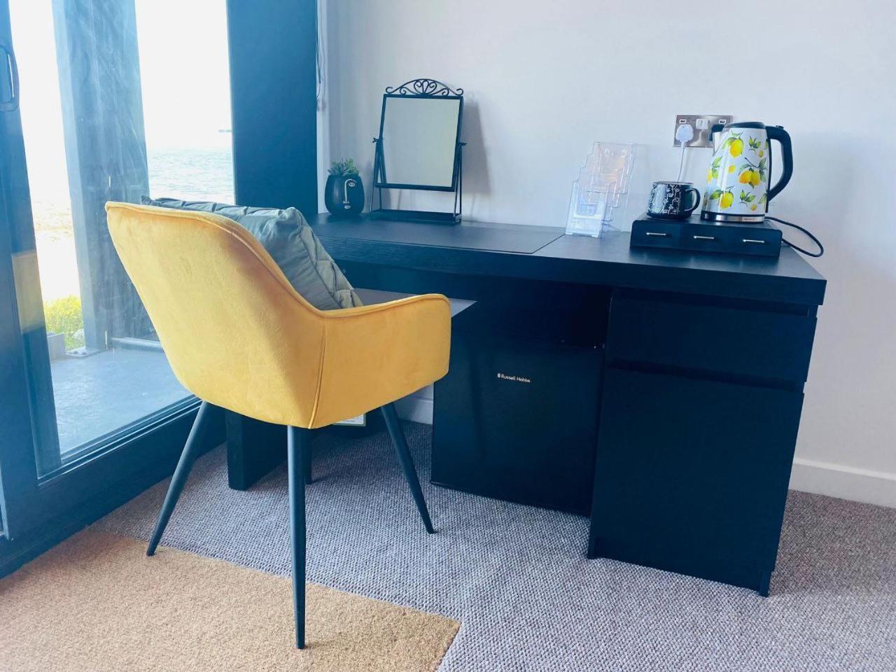 Luxury Beach Front Rooms- Pma カーコーディ エクステリア 写真